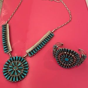 Beautiful native American jewelry genuine Sterling and turquoise